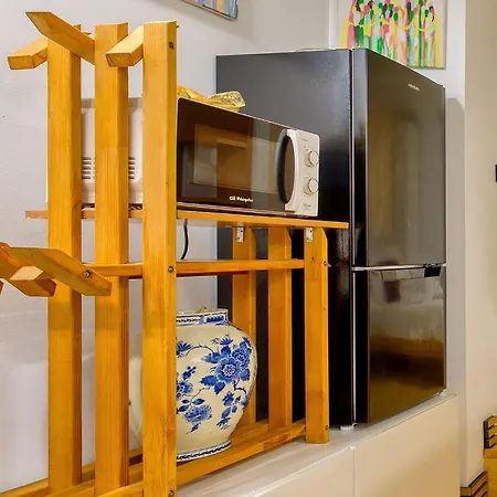 Cetral And Cozy In Bairro Alto Apartment